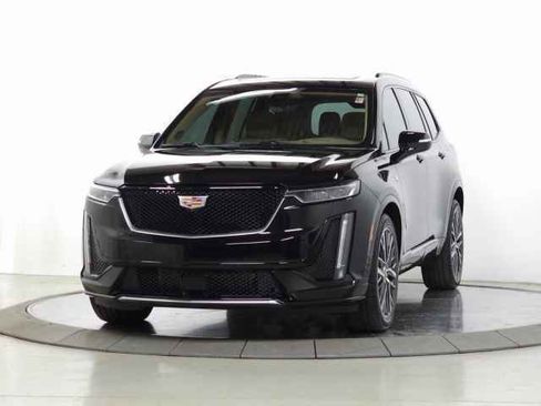 Certified 2025 Cadillac XT6 Sport w/ Platinum Package image 1