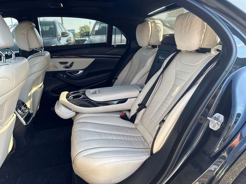Used 2018 Mercedes-Benz S 560 Sedan image 38
