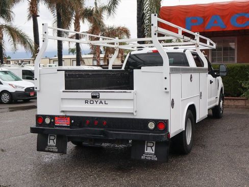 Used 2021 Ford F350 XL w/ Power Equipment Group RWD image 11