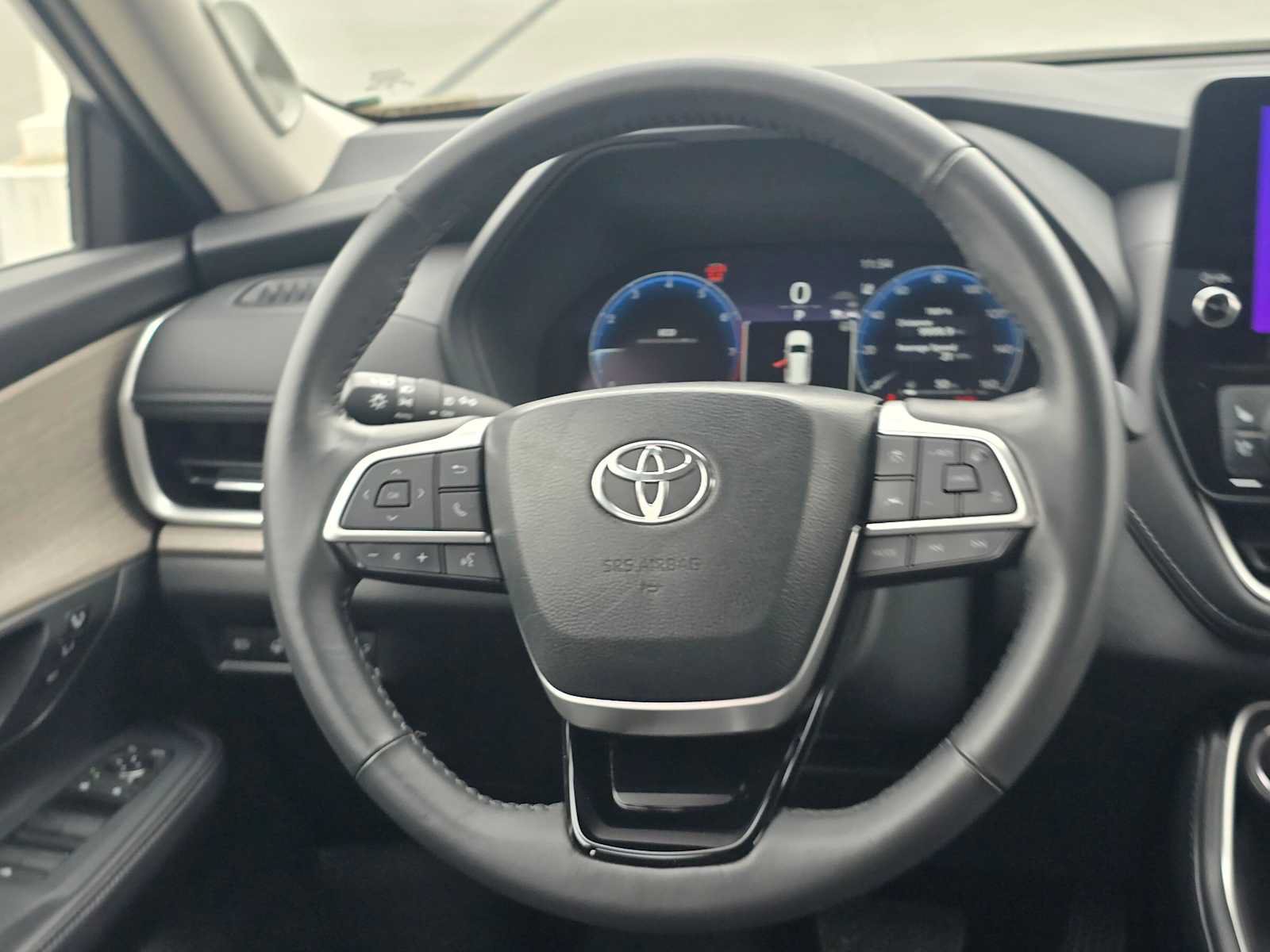 Certified 2024 Toyota Grand Highlander AWD image 19