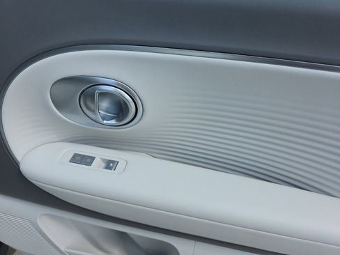 New 2026 Hyundai Ioniq 9 SEL image 21