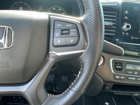 Used 2025 Honda Ridgeline TrailSport image 25