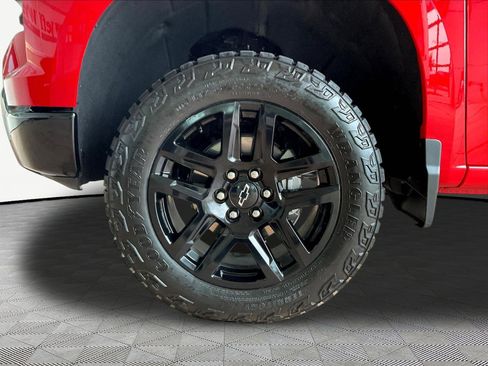 Used 2026 Chevrolet Silverado 1500 Custom Trail Boss AWD/4WD image 31