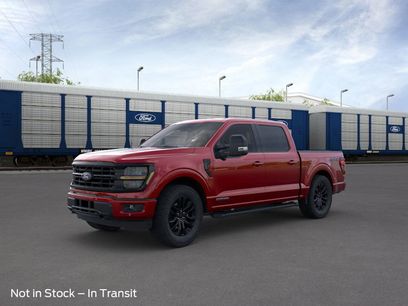 New 2025 Ford F150 XLT w/ Equipment Group 302A MID
