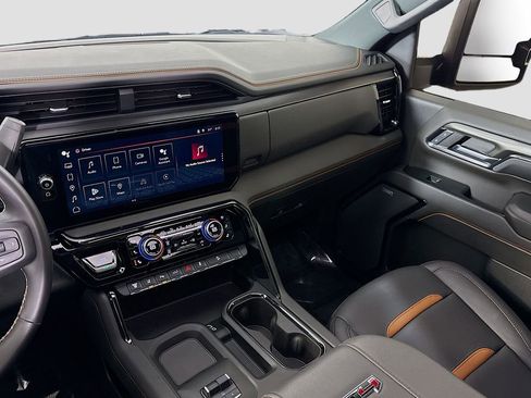 Certified 2024 GMC Sierra 2500 AT4 w/ AT4 Premium Plus Package image 28