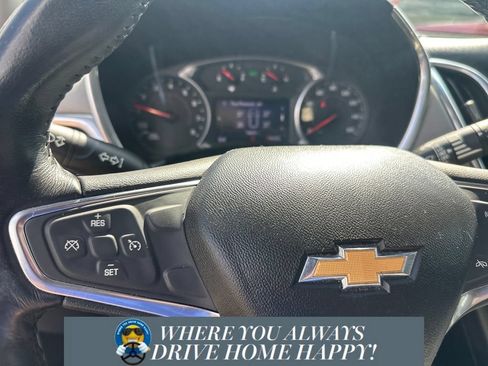 Used 2019 Chevrolet Equinox LT FWD image 13
