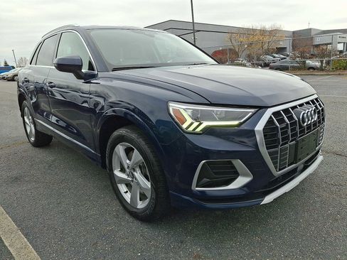 Used 2019 Audi Q3 2.0T Premium Plus w/ Premium Plus Package image 3
