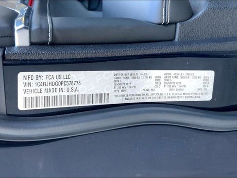 Certified 2023 Jeep Grand Cherokee Overland image 33