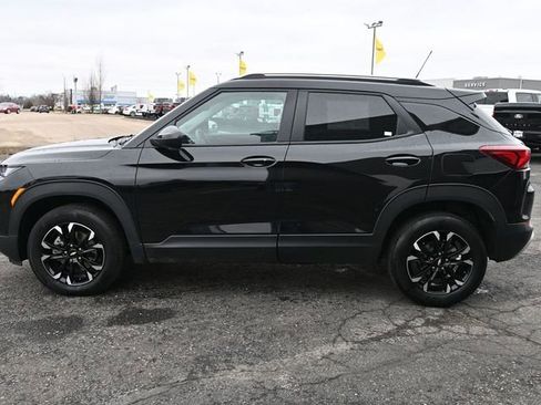 Used 2023 Chevrolet TrailBlazer LT w/ Convenience Package image 11