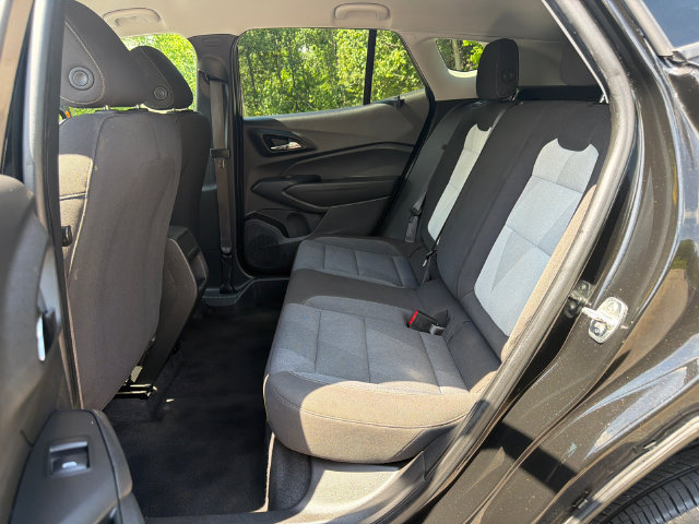 Used 2025 Chevrolet Trax LS FWD image 15