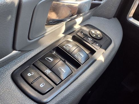 Used 2017 RAM 1500 Lone Star image 10