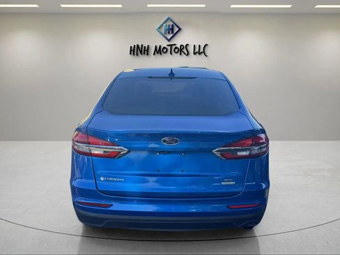 Used 2020 Ford Fusion SE image 4
