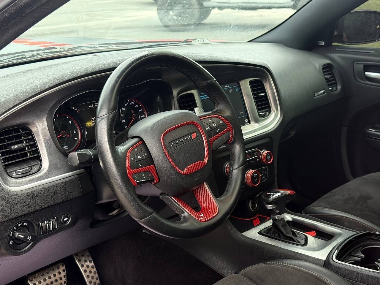 Used 2017 Dodge Charger R/T RWD image 12
