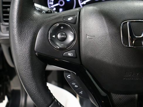 Used 2022 Honda HR-V Sport image 32