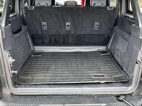 Used 2021 Ford Bronco Badlands image 5