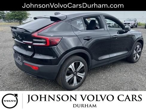 Used 2023 Volvo C40 Recharge Core AWD/4WD image 3