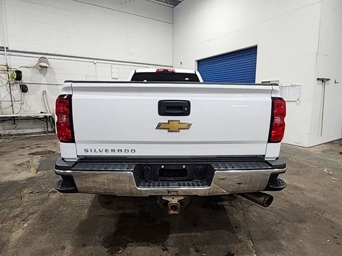 Used 2016 Chevrolet Silverado 2500 W/T w/ Snow Plow Prep Package AWD/4WD image 5