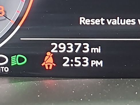 Used 2023 Audi Q8 Premium Plus w/ Premium Plus Package image 32