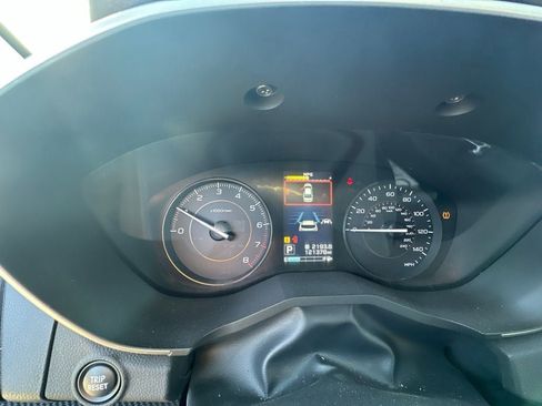 Used 2018 Subaru Crosstrek 2.0i Premium w/ Eyesight System AWD/4WD image 13