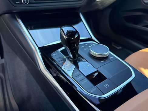 Used 2022 BMW 230i Coupe w/ Convenience Package image 21