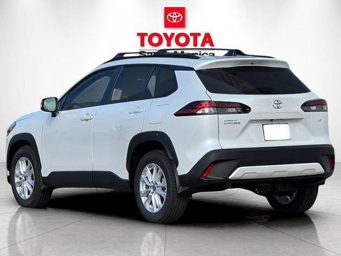 New 2026 Toyota Corolla Cross LE image 5