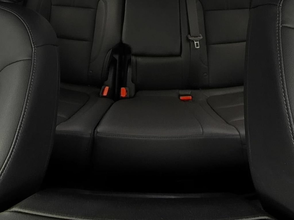 Certified 2022 Chevrolet Blazer LT AWD/4WD image 13