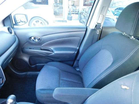 Used 2017 Nissan Versa SV image 31
