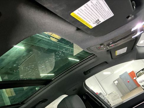 Used 2022 Audi Q3 2.0T Premium image 24