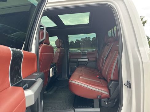 Used 2019 Ford F250 Platinum w/ FX4 Off-Road Package image 20