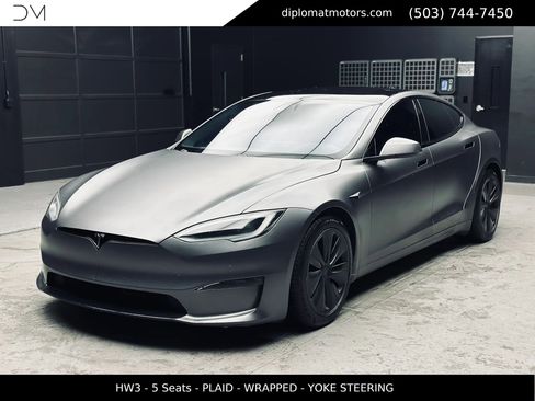 Used 2022 Tesla Model S Plaid AWD/4WD image 1