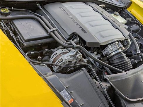 Used 2014 Chevrolet Corvette Stingray Convertible w/ 2LT Preferred Equipment Group RWD image 21