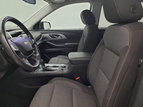 Used 2019 Chevrolet Traverse LT FWD image 17