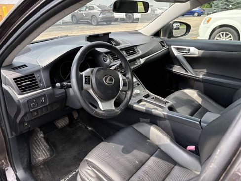 Used 2012 Lexus CT 200h Premium FWD image 9
