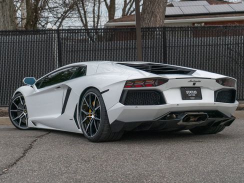 Used 2017 Lamborghini Aventador LP 700-4 AWD/4WD image 25