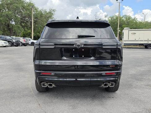 New 2026 Chevrolet Traverse RS w/ LPO, Floor Liner Package FWD image 5