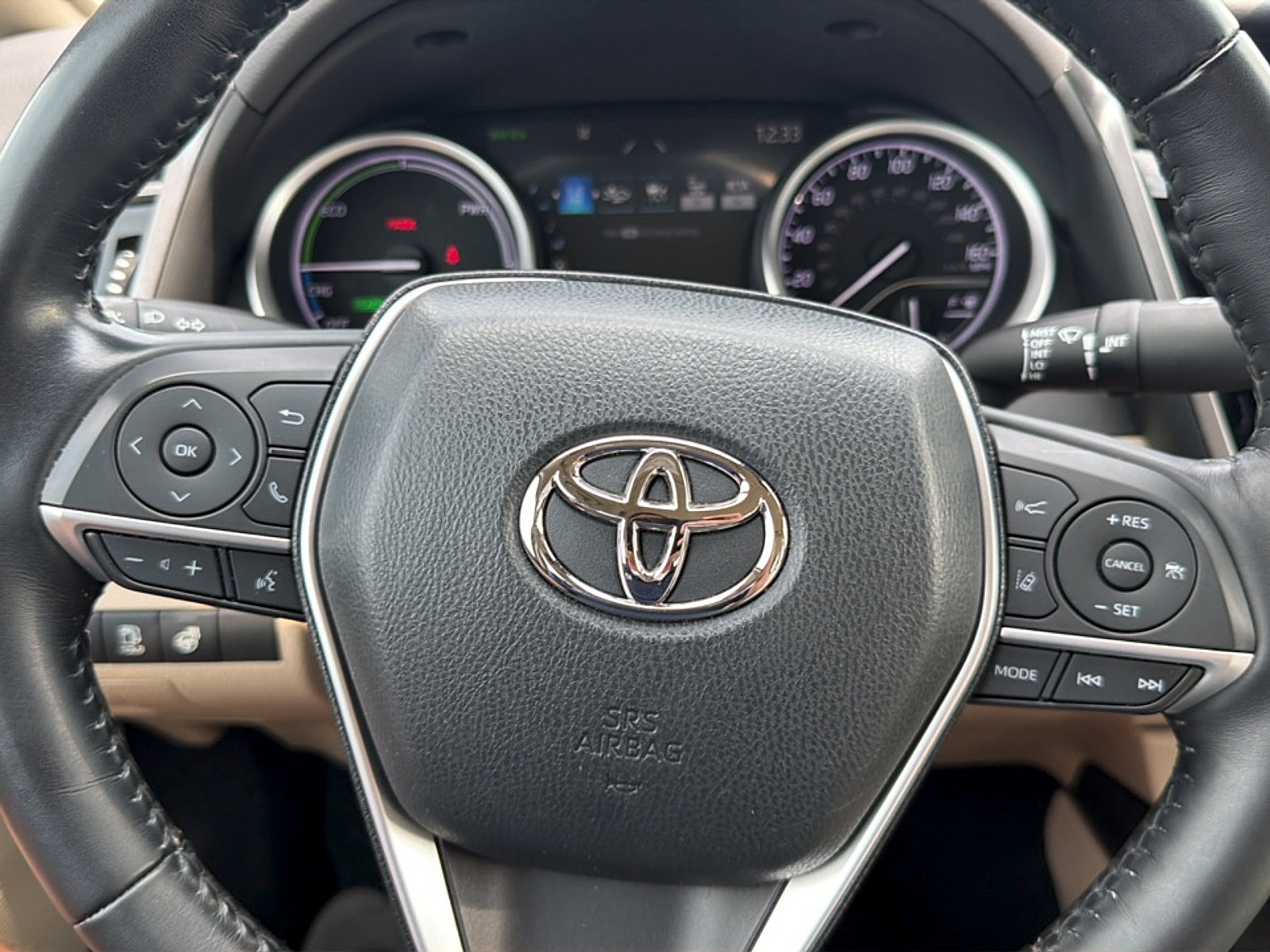 Used 2022 Toyota Camry XLE w/ Navigation Upgrade Package FWD image 18