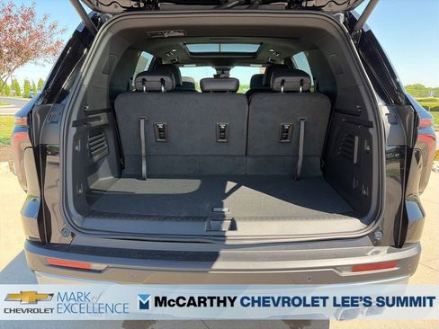 New 2026 Chevrolet Traverse Z71 w/ Enhanced Driving Package AWD/4WD image 47