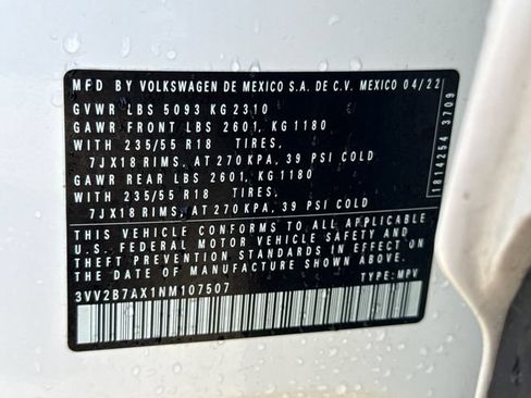 Used 2022 Volkswagen Tiguan SE AWD/4WD image 19