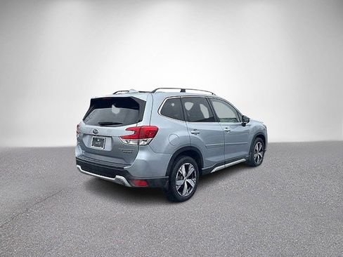 Used 2020 Subaru Forester Touring image 4
