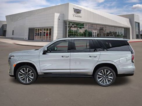 Used 2024 Cadillac Escalade Sport w/ Touring Package image 3