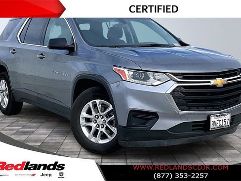 Used 2021 Chevrolet Traverse LS w/ LPO, Floor Liner Package image 1