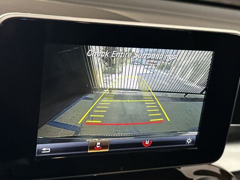 Used 2017 Mercedes-Benz GLC 300 image 18