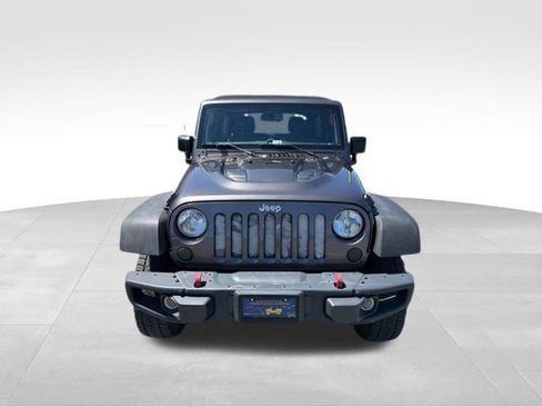 Used 2016 Jeep Wrangler Unlimited Rubicon AWD/4WD image 3