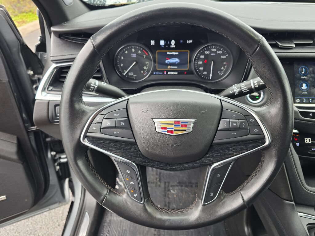Used 2023 Cadillac XT5 Premium Luxury w/ Technology Package AWD/4WD image 15