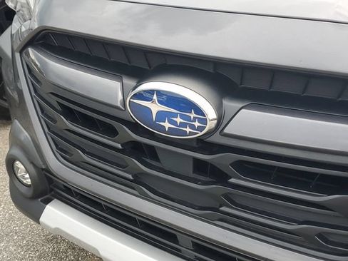 Used 2024 Subaru Outback Limited AWD/4WD image 5