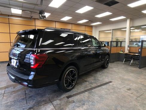 Certified 2022 Ford Expedition Max Limited image 7