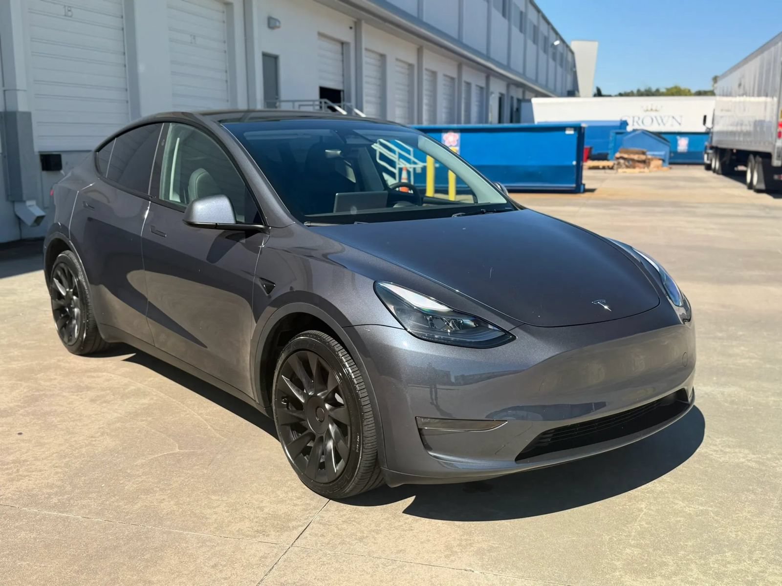 Used 2023 Tesla Model Y Long Range AWD/4WD image 4