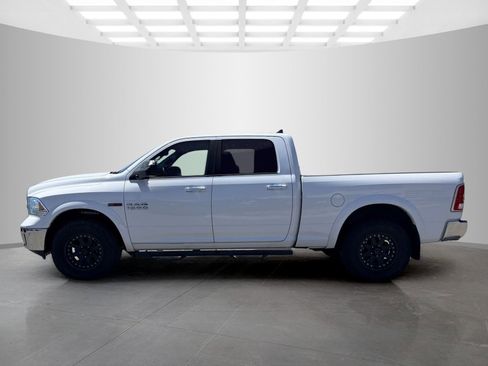 Used 2015 RAM 1500 Laramie w/ Convenience Group AWD/4WD image 8