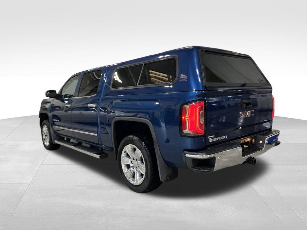 Used 2018 GMC Sierra 1500 SLT AWD/4WD image 3