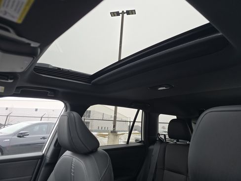 New 2026 Subaru Outback Touring XT image 9